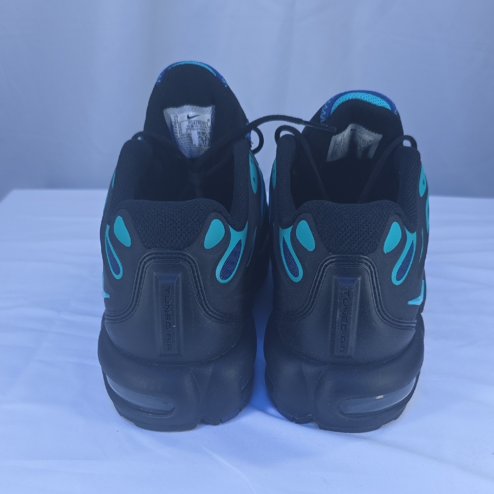 Nike Air Max Pulse In Black and Teal - Picture 5 of 5